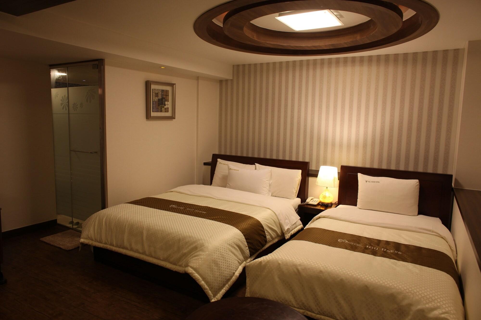 Hill House Seoul Myeongdong Hotel Exterior photo
