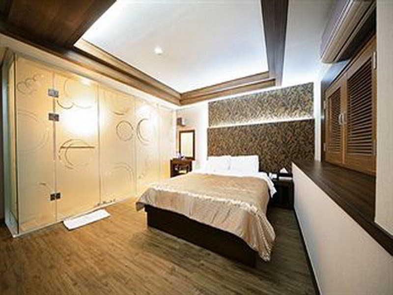 Hill House Seoul Myeongdong Hotel Exterior photo